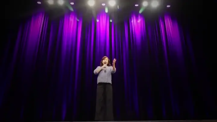 Snapshot at 0:11 from Jackie Wu's speaking video
