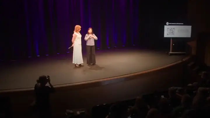 Snapshot at 0:03 from Jackie Wu's speaking video